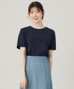 エンボスロゴ Tシャツ