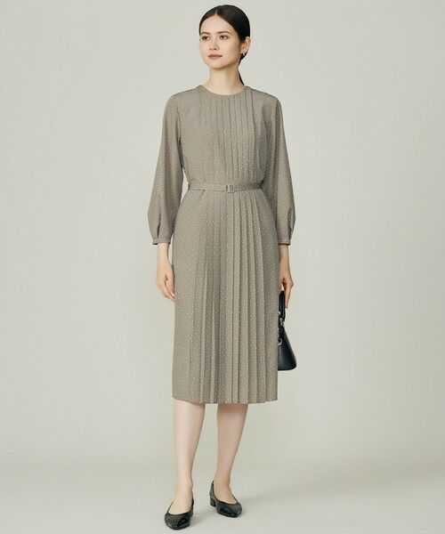 【タグ付き✨】Sov. ソブ　オリジナルマットサテンワンピース　プリーツ　38 セール】マットサテンワンピース/ロング マキシ丈 フリーサイズ