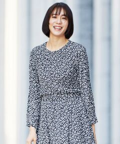 L size ONWARD(大きいサイズ) / エルサイズオンワード シャツ・ブラウス | 【カタログ掲載・セットアップ対応・洗える】ジオメトリックフラワードットプリント ブラウス