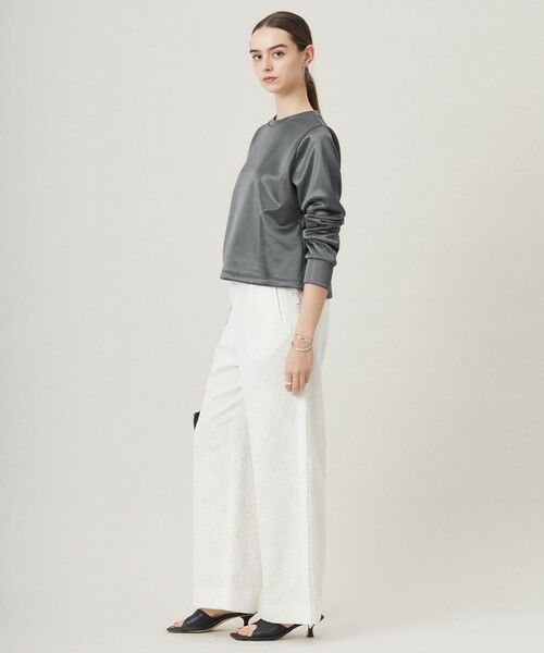 L size ONWARD(大きいサイズ) / エルサイズオンワード カットソー | 【洗える】サテンボンディング クルーネックプルオーバー | 詳細2