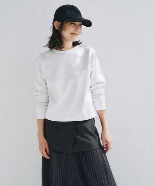 L size ONWARD(大きいサイズ) / エルサイズオンワード カットソー | 【洗える】サテンボンディング クルーネックプルオーバー | 詳細12