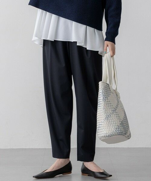 L size ONWARD(大きいサイズ)/エルサイズオンワード 【セットアップ対応/洗える】ライトクロス コクーン パンツ ネイビー系 48