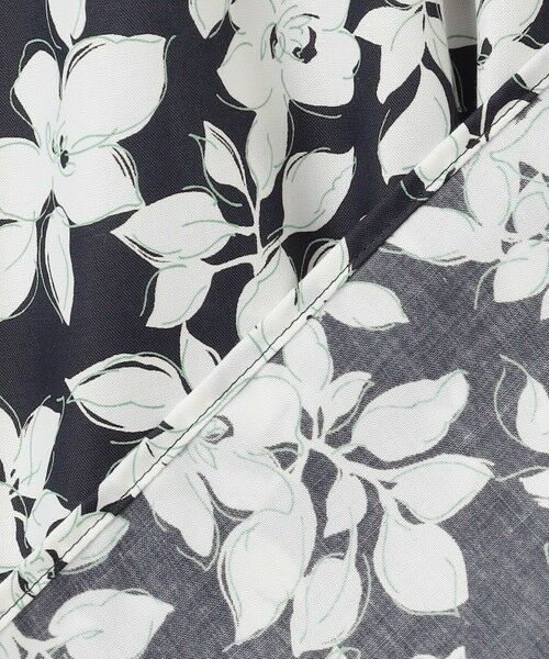 L size ONWARD(大きいサイズ) / エルサイズオンワード シャツ・ブラウス | 【洗える】スパンフラワープリント  ボートネック ブラウス | 詳細9