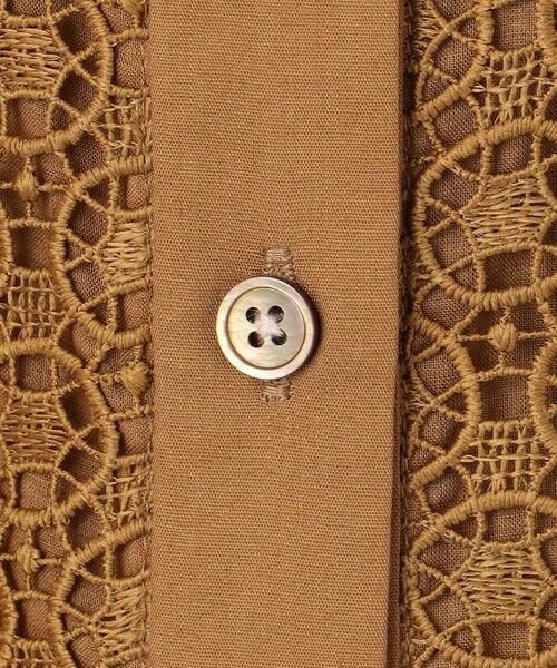 L size ONWARD(大きいサイズ) / エルサイズオンワード シャツ・ブラウス | 【ドラマ「明日はもっと いい日になる」着用】【洗える】ジオメトリックフラワーレースクロップド丈シャツ ブラウス | 詳細18