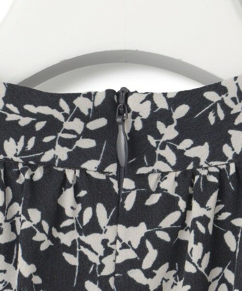 L size ONWARD(大きいサイズ) / エルサイズオンワード シャツ・ブラウス | 【洗える】シャドーリーフ プリント ブラウス | 詳細11