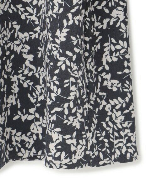 L size ONWARD(大きいサイズ) / エルサイズオンワード シャツ・ブラウス | 【洗える】シャドーリーフ プリント ブラウス | 詳細13