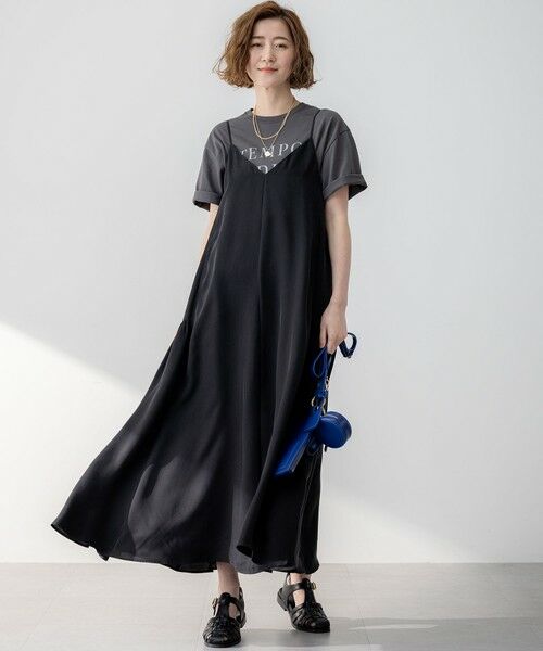 【SLOW/一部店舗限定】MVSコットン フレア袖 ロゴTシャツ 23区｜【SLOW/一部店舗限定】MVSコットン フレア袖 ロゴTシャツ