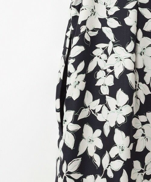 L size ONWARD(大きいサイズ) / エルサイズオンワード ロング・マキシ丈ワンピース | 【洗える】スパンフラワープリント ワンピース | 詳細7