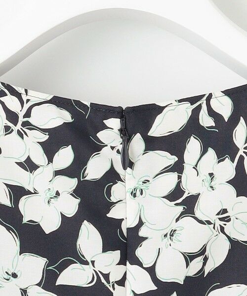 L size ONWARD(大きいサイズ) / エルサイズオンワード ロング・マキシ丈ワンピース | 【洗える】スパンフラワープリント ワンピース | 詳細9