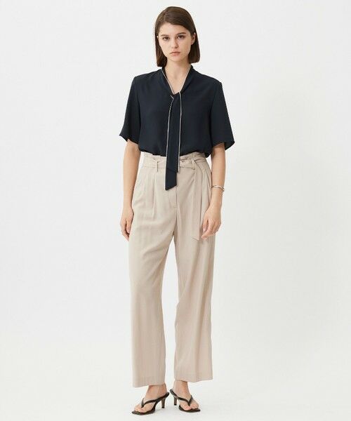 L size ONWARD(大きいサイズ) / エルサイズオンワード シャツ・ブラウス | 【人気のため新色追加・接触冷感・UVケア・洗える】BackSatinAmunzen 5分袖配色ボウタイブラウス | 詳細17