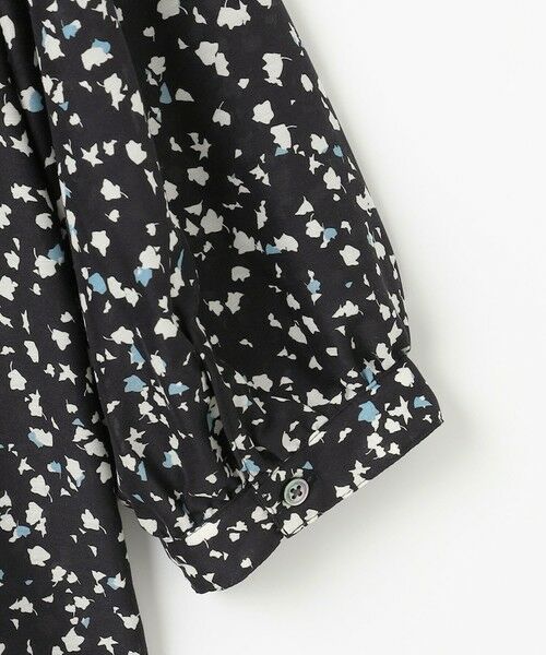 L size ONWARD(大きいサイズ) / エルサイズオンワード シャツ・ブラウス | 【洗える】スパンローンフラワープリント クルーネック ブラウス | 詳細10