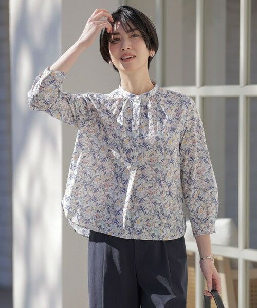L size ONWARD(大きいサイズ)/エルサイズオンワード 【洗える】Liberty バンドカラー プルオーバー ブラウス オフ系 T13 L size ONWARD(大きいサイズ)/エルサイズオンワード 【洗える】Liberty バンドカラー プルオーバー ブラウス オフ系 T13