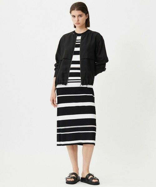 L size ONWARD(大きいサイズ) / エルサイズオンワード ブルゾン | 【接触冷感・速乾・洗える】 リヨセルナイロンワッシャー ノーカラーブルゾン | 詳細3