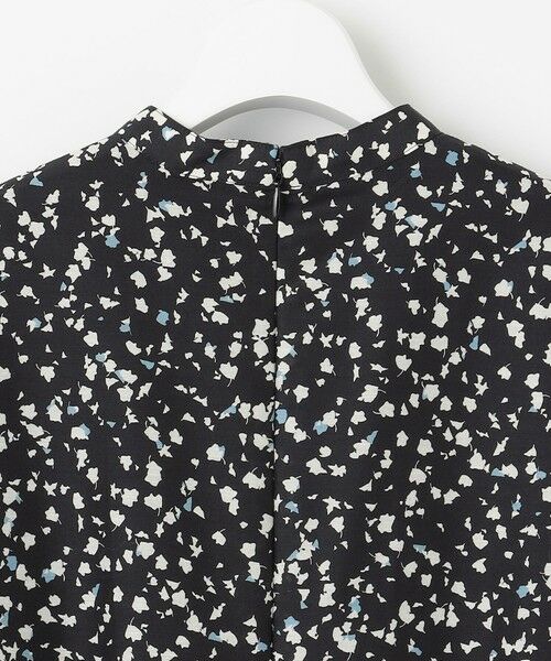 L size ONWARD(大きいサイズ) / エルサイズオンワード ロング・マキシ丈ワンピース | 【洗える】スパンローンフラワープリント ワンピース | 詳細10