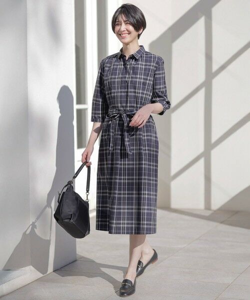 L size ONWARD(大きいサイズ) / エルサイズオンワード ミニ丈・ひざ丈ワンピース | 【洗える】コンパクトチェック シャツカラー ワンピース | 詳細15