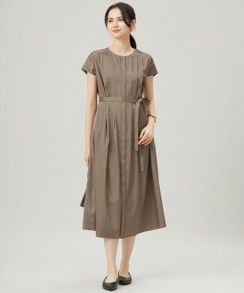 L size ONWARD(大きいサイズ) / エルサイズオンワード ロング・マキシ丈ワンピース | 【洗える】シルキータック ワンピース | 詳細1