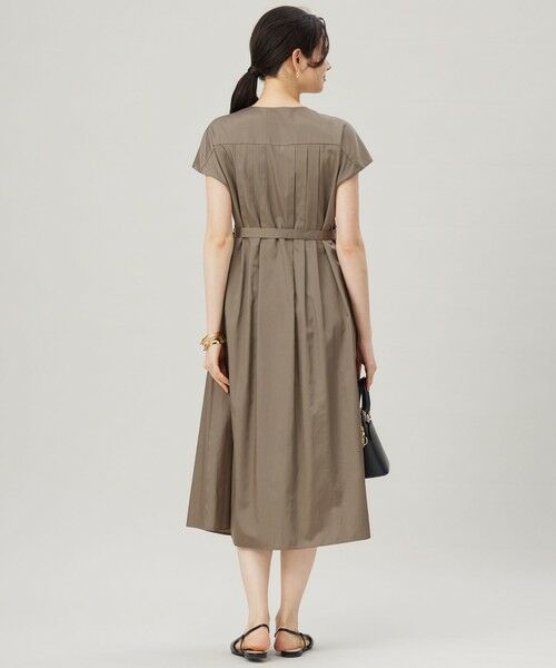 L size ONWARD(大きいサイズ) / エルサイズオンワード ロング・マキシ丈ワンピース | 【洗える】シルキータック ワンピース | 詳細2