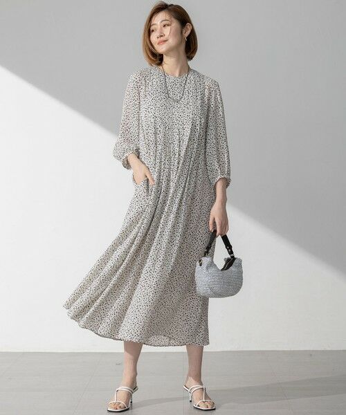 L size ONWARD(大きいサイズ) / エルサイズオンワード ロング・マキシ丈ワンピース | 【接触冷感/吸水速乾/洗える】ペインティングプリント ワンピース | 詳細1