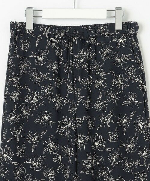 L size ONWARD(大きいサイズ) / エルサイズオンワード その他パンツ | 【洗える】ラインフラワープリント ワイドパンツ | 詳細15