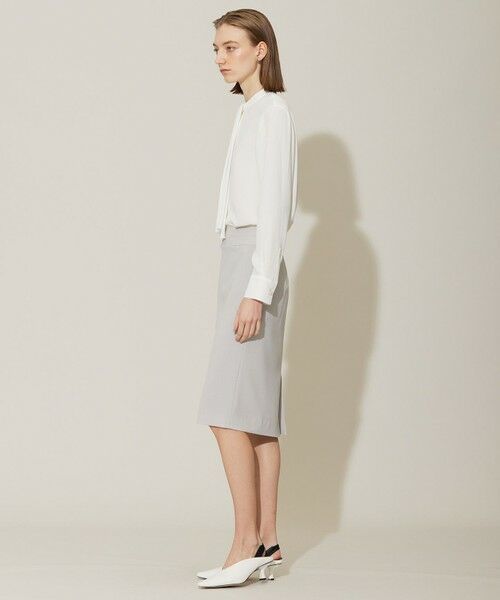 L size ONWARD(大きいサイズ) / エルサイズオンワード ミニ・ひざ丈スカート | 【接触冷感・防シワ・速乾・洗える】レーヨンライクトロ タイトスカート | 詳細2