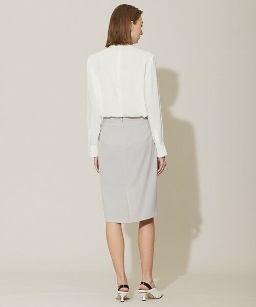 L size ONWARD(大きいサイズ) / エルサイズオンワード ミニ・ひざ丈スカート | 【接触冷感・防シワ・速乾・洗える】レーヨンライクトロ タイトスカート | 詳細3