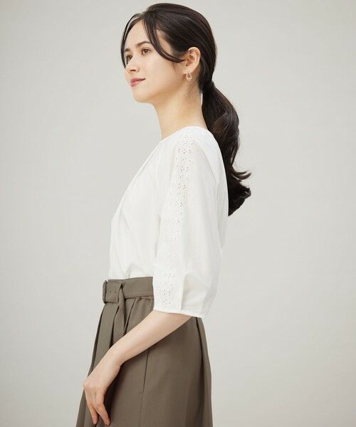 L size ONWARD(大きいサイズ) / エルサイズオンワード シャツ・ブラウス | 【洗える】エンブロイダリーブロードプルオーバー ブラウス | 詳細4
