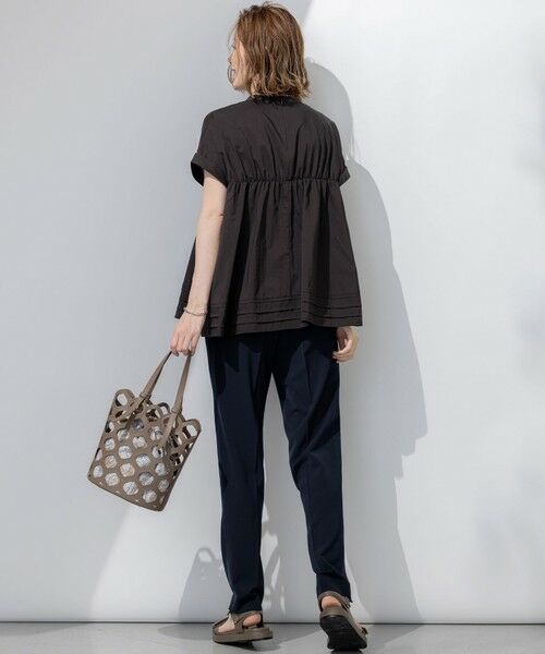 L size ONWARD(大きいサイズ) / エルサイズオンワード シャツ・ブラウス | 【撥水加工/洗える】シアーナイロンツイル ギャザー ブラウス | 詳細15