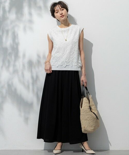 L size ONWARD(大きいサイズ) / エルサイズオンワード カットソー | 【洗える/汗じみ防止加工】エンブロイダリージャージー フレンチスリーブ カットソー | 詳細1