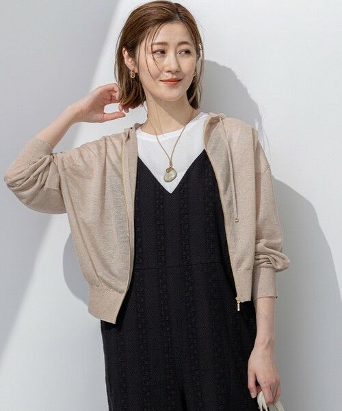L size ONWARD(大きいサイズ)/エルサイズオンワード 【洗える】シャイニーシアー ニット パーカー ベージュ系 46 L size ONWARD(大きいサイズ)/エルサイズオンワード 【洗える】シャイニーシアー ニット パーカー ベージュ系 46
