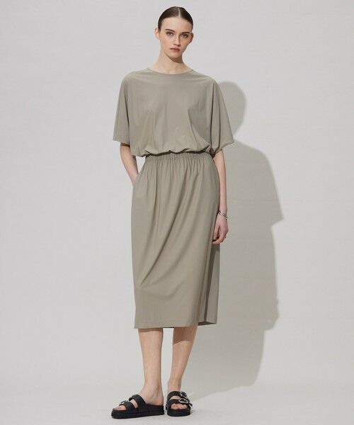 L size ONWARD(大きいサイズ) / エルサイズオンワード ロング・マキシ丈ワンピース | 【UVカット・接触冷感・速乾】マットスキューバ  ワンピース | 詳細1