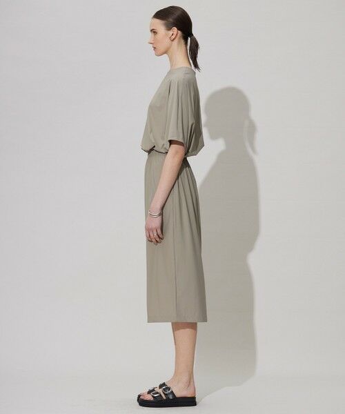 L size ONWARD(大きいサイズ) / エルサイズオンワード ロング・マキシ丈ワンピース | 【UVカット・接触冷感・速乾】マットスキューバ  ワンピース | 詳細2