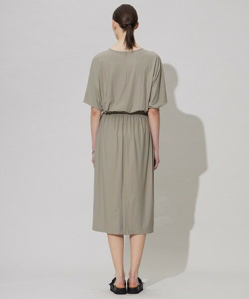 L size ONWARD(大きいサイズ) / エルサイズオンワード ロング・マキシ丈ワンピース | 【UVカット・接触冷感・速乾】マットスキューバ  ワンピース | 詳細3