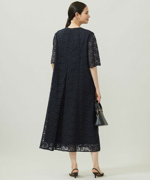 L size ONWARD(大きいサイズ) / エルサイズオンワード ロング・マキシ丈ワンピース | 【洗える】フラワーリーフコードレース ワンピース | 詳細1