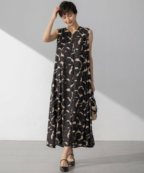 L size ONWARD(大きいサイズ) / エルサイズオンワード ロング・マキシ丈ワンピース | 【洗える】Ratti フラワーアートプリント ワンピース | 詳細4