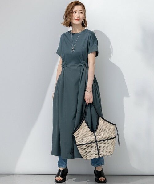 L size ONWARD(大きいサイズ) / エルサイズオンワード ロング・マキシ丈ワンピース | 【撥水加工/汗シミ防止/洗える】コンビデザイン マルチワンピース | 詳細16