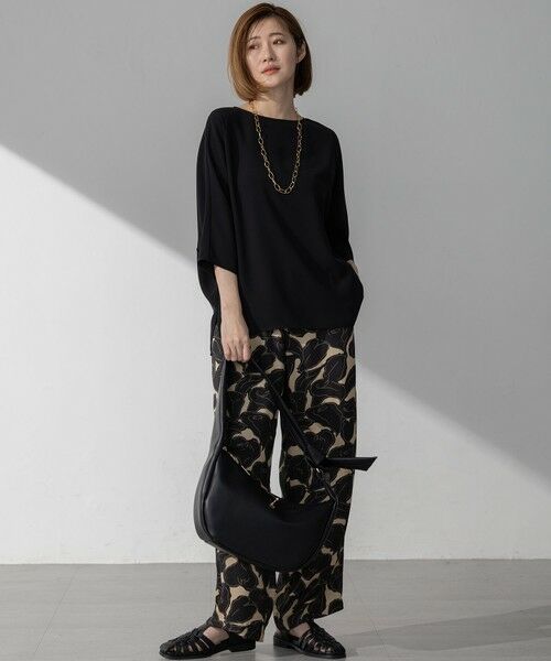 L size ONWARD(大きいサイズ) / エルサイズオンワード その他パンツ | 【洗える】Ratti フラワーアートプリント ワイド パンツ | 詳細3