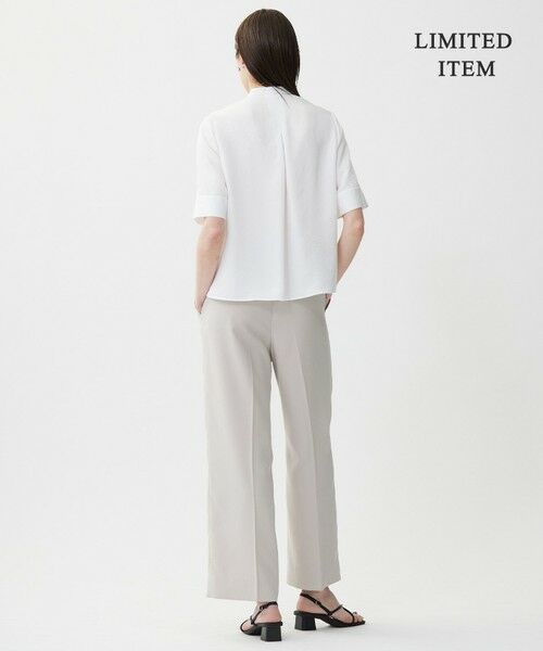 L size ONWARD(大きいサイズ) / エルサイズオンワード シャツ・ブラウス | 【WEB限定・接触冷感・速乾・洗える】シルキーツイル 半袖クロップドシャツ | 詳細4