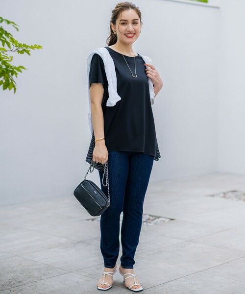 L size ONWARD(大きいサイズ) / エルサイズオンワード カットソー | 【Lサイズ限定/洗える】スカーフプリントコンビ バックフレア カットソー | 詳細3