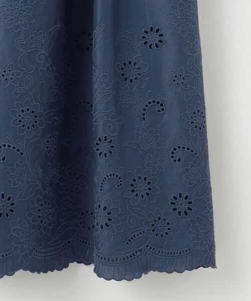 L size ONWARD(大きいサイズ) / エルサイズオンワード ミニ丈・ひざ丈ワンピース | 【17号サイズまで展開・カタログ掲載・接触冷感・洗える】エンブロイダリーローンシャツ ワンピース | 詳細7