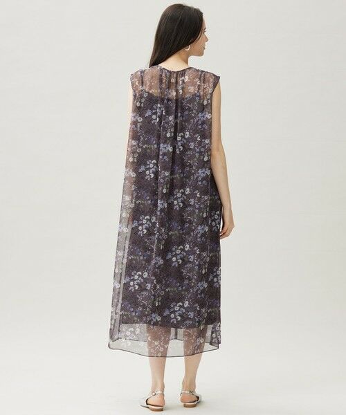 L size ONWARD(大きいサイズ) / エルサイズオンワード ロング・マキシ丈ワンピース | 【カタログ掲載・洗える】ボタニカルフラワープリント ワンピース | 詳細5