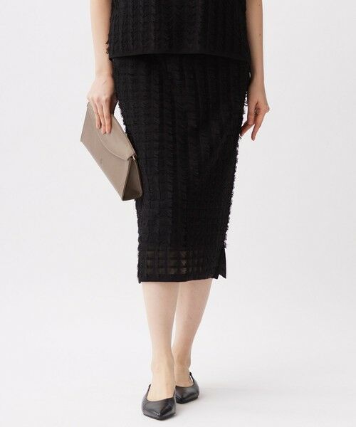 L size ONWARD(大きいサイズ)/エルサイズオンワード 【セットアップ対応・洗える】シアーカットジャカード スカート ブラック 44 L size ONWARD(大きいサイズ)/エルサイズオンワード 【セットアップ対応・洗える】シアーカットジャカード スカート ブラック 44