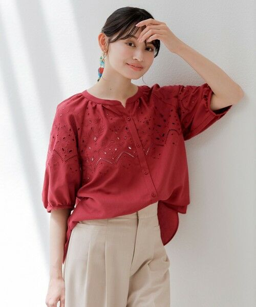L size ONWARD(大きいサイズ) / エルサイズオンワード シャツ・ブラウス | 【洗える】カットワークエンブロイダリー ブラウス（レッド）