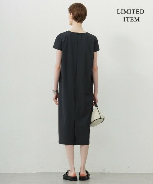 L size ONWARD(大きいサイズ) / エルサイズオンワード ロング・マキシ丈ワンピース | 【WEB限定・洗える】 アトラストリコット ストレートワンピース | 詳細5