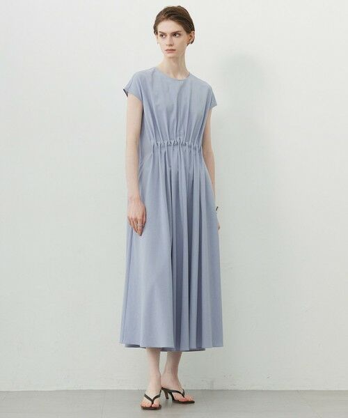 L size ONWARD(大きいサイズ) / エルサイズオンワード ロング・マキシ丈ワンピース | 【ASUMI・MANAMIコラボ 丈が選べる】タックデザインワンピース | 詳細1