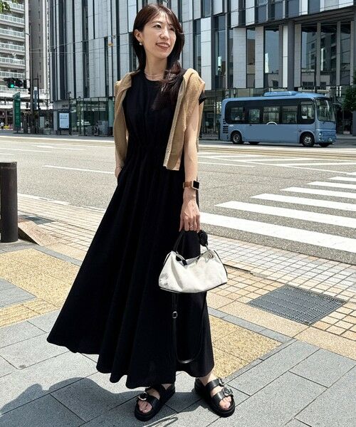 L size ONWARD(大きいサイズ) / エルサイズオンワード ロング・マキシ丈ワンピース | 【ASUMI・MANAMIコラボ 丈が選べる】タックデザインワンピース | 詳細19