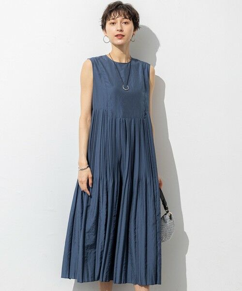 L size ONWARD(大きいサイズ) / エルサイズオンワード ロング・マキシ丈ワンピース | 【洗える】プリーツコンビ ワンピース(ダークグリーン系)