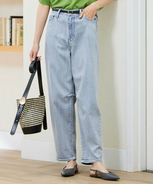 L size ONWARD(大きいサイズ) / エルサイズオンワード デニムパンツ | 【19号サイズまで展開】ウスカルデニムダーツカーブ パンツ(ライトインディゴ)