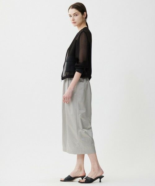 L size ONWARD(大きいサイズ) / エルサイズオンワード ミニ・ひざ丈スカート | メタリックナイロンサテン コクーンスカート | 詳細2