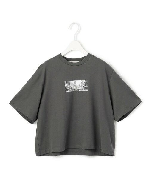L size ONWARD(大きいサイズ)/エルサイズオンワード 【接触冷感・UVケア・洗える】クロップド ロゴTEE チャコール系 L L size ONWARD(大きいサイズ)/エルサイズオンワード 【接触冷感・UVケア・洗える】クロップド ロゴTEE チャコール系 L