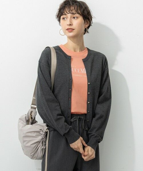 L size ONWARD(大きいサイズ)/エルサイズオンワード 【洗える/吊り干しOK】ヴィスコースストレッチ Vネック ニットカーディガン グレー系 48 L size ONWARD(大きいサイズ)/エルサイズオンワード 【洗える/吊り干しOK】ヴィスコースストレッチ Vネック ニットカーディガン グレー系 48
